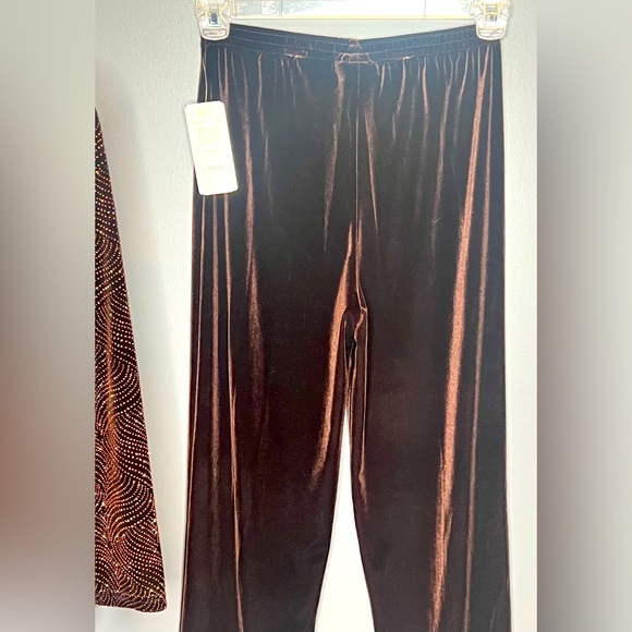 NWT Vintage Two Piece Brown Long Sleeve Top and Pants with Elastic Waist - Picture 8 of 11